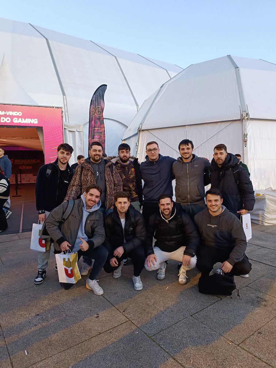 Tøre (@tore_cs) on Twitter photo Acabado el evento me gustaría dar la enhorabuena a <a href="/dav1gCS/">dav1g</a> <a href="/deLongeMVP/">deLonge</a> <a href="/AlejandroMopoz/">mopoz</a> <a href="/sausolCSGO/">Solsona</a> <a href="/officialstadodo/">stadodo</a> <a href="/alexitownzz/">Alejandro Masanet</a> por ganar!!
También agradecer a mis pedazo de compañeros por jugar de 10 <a href="/FamouZZZZZZ/">FamouZZZZZ</a> <a href="/MidnightyKing/">MidnighyKK</a> <a href="/Ag3NtKK/">Ag3🤮🤪😇🤨🤑😬🥺</a> <a href="/rafex78/">Rafex78</a>. Acabado el evento me gustaría dar la enhorabuena a <a href="/dav1gCS/">dav1g</a> <a href="/deLongeMVP/">deLonge</a> <a href="/AlejandroMopoz/">mopoz</a> <a href="/sausolCSGO/">Solsona</a> <a href="/officialstadodo/">stadodo</a> <a href="/alexitownzz/">Alejandro Masanet</a> por ganar!!
También agradecer a mis pedazo de compañeros por jugar de 10 <a href="/FamouZZZZZZ/">FamouZZZZZ</a> <a href="/MidnightyKing/">MidnighyKK</a> <a href="/Ag3NtKK/">Ag3🤮🤪😇🤨🤑😬🥺</a> <a href="/rafex78/">Rafex78</a>.