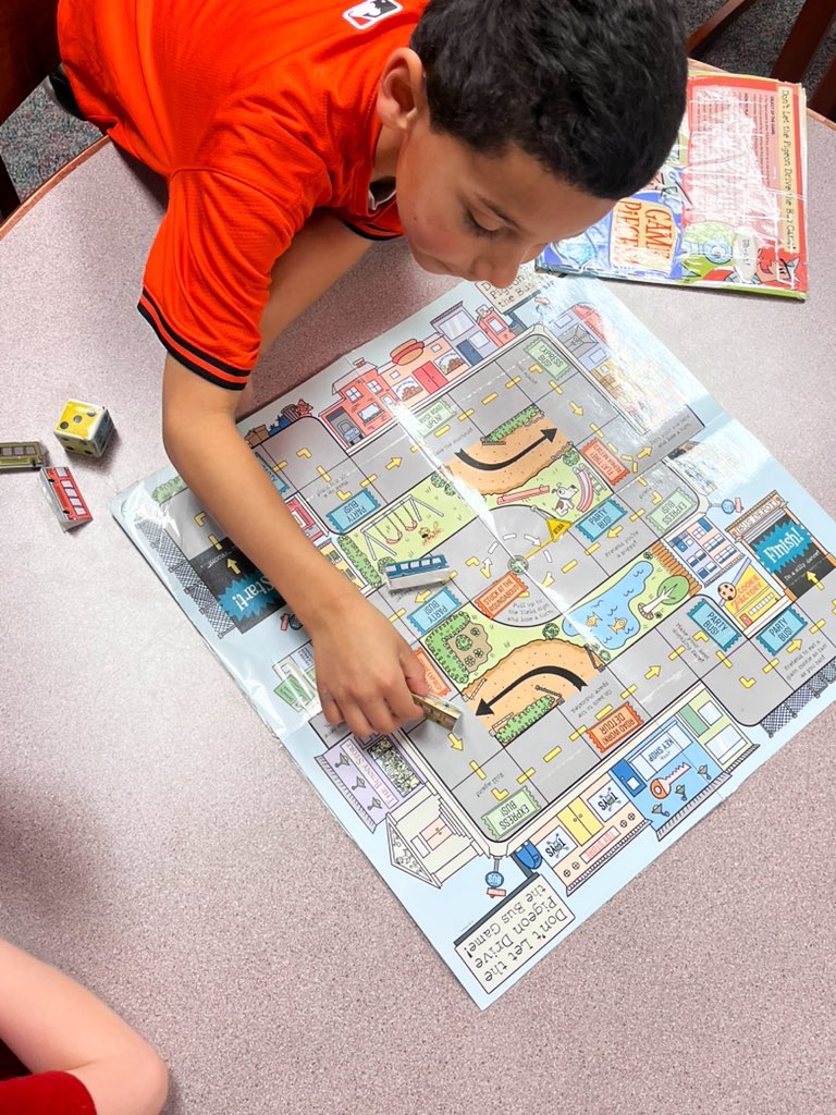 Falcon Book & Media Nest tweet media