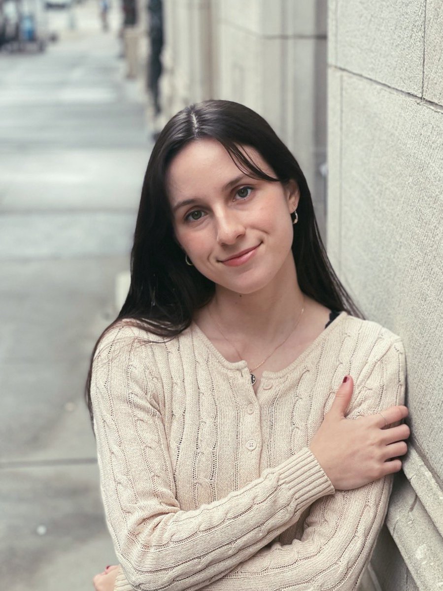 carly diaz is agented ✍️ tweet media