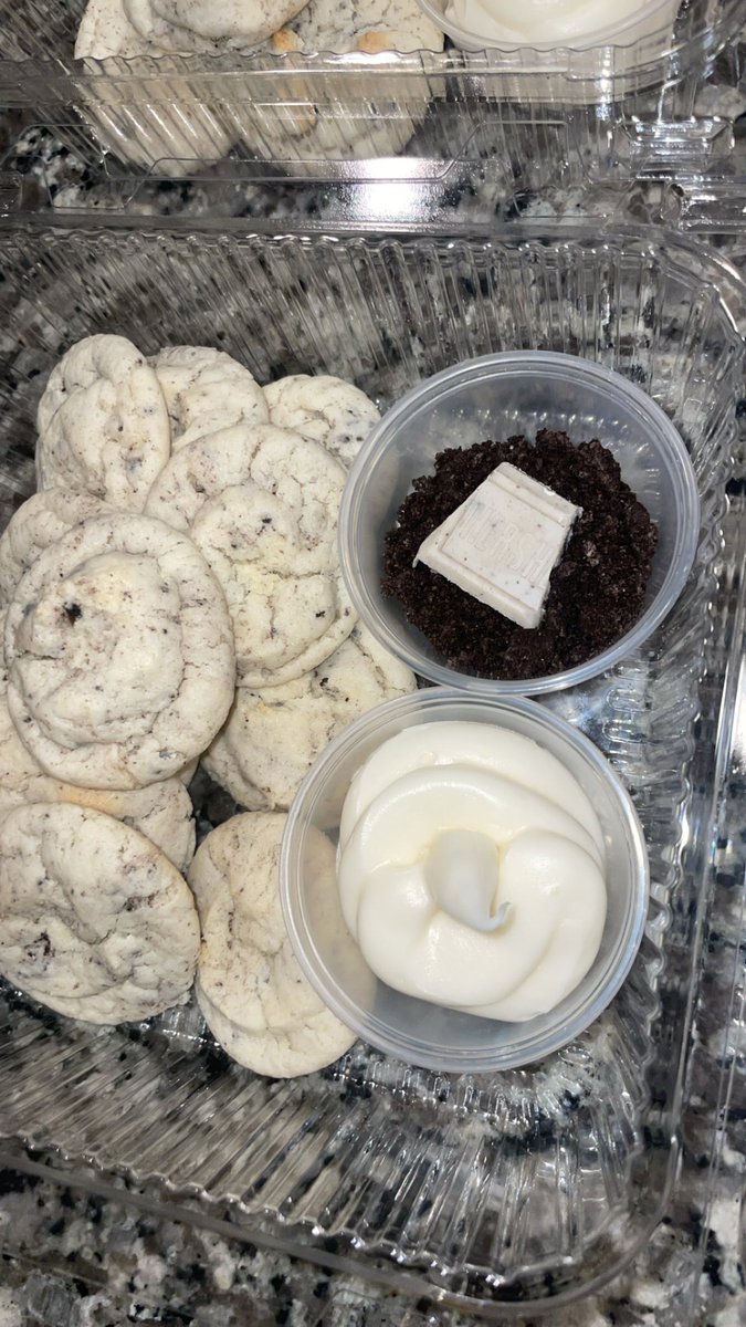 SugarWhisk's tweet photo. Dip &amp; Delights are irresistible bite-sized treats designed for the ultimate dipping experience!  #DipDelights  #cookies #sugar&amp;whisk #fyp #explore #sweettooth #cakes https://t.co/SAQYToHGdZ