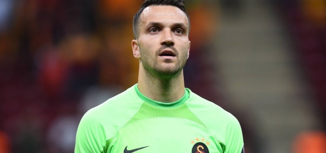 Çok büyük adam çok