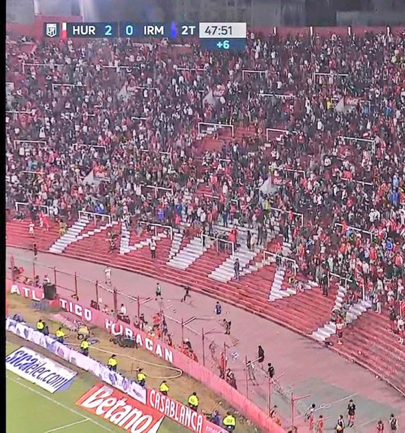 Todo_Ciclon's tweet photo. Nunca tuvieron gente Buracan
Punteros y no los va a ver nadie.
Vergüenza ajena. https://t.co/Q8tC1hazjM