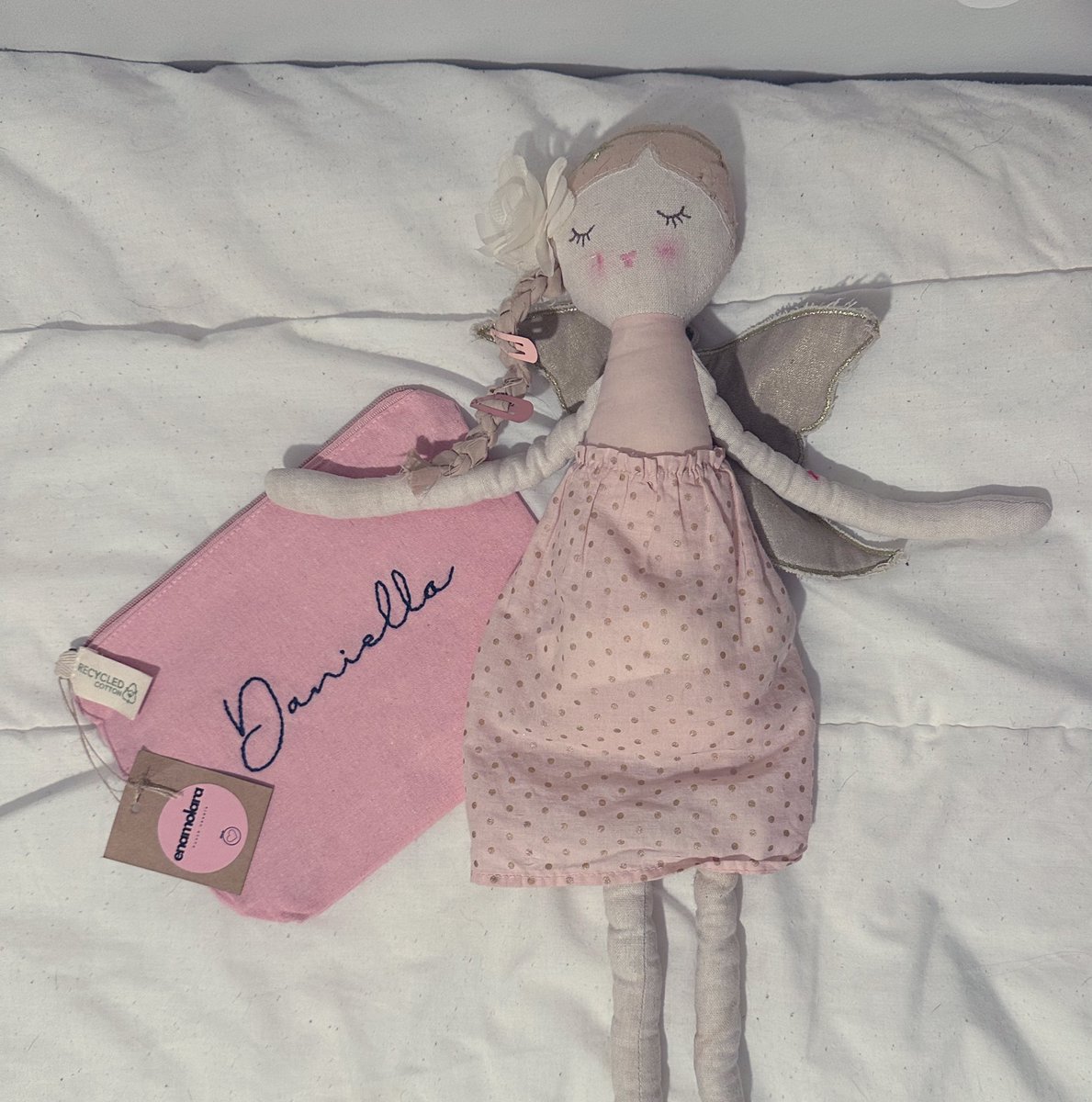 Timuna 🩷

Encantada con mi bolso de de @enamolara.punchneedle personalizado 🫶✨

#sunday #domingo #walk #bolso #bag #timuna #dog #perro #Torrevieja