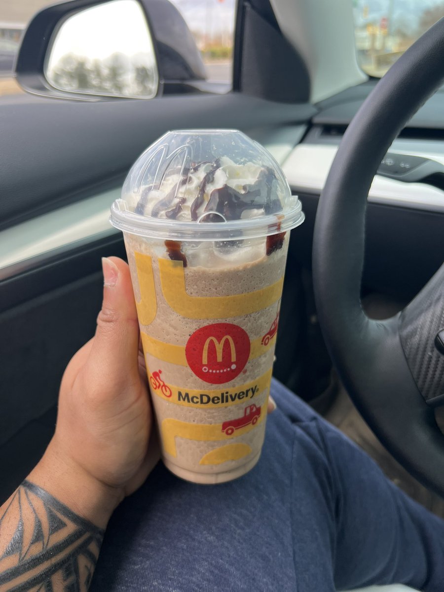 I got a solid workout 🏋🏾‍♂️ in and then I hit McDonald's to get a mocha frappe because Ms. Holla Lottery Frappe and Laughs came across my mind.  #yolo #livelaughlove #liveyourbestlife