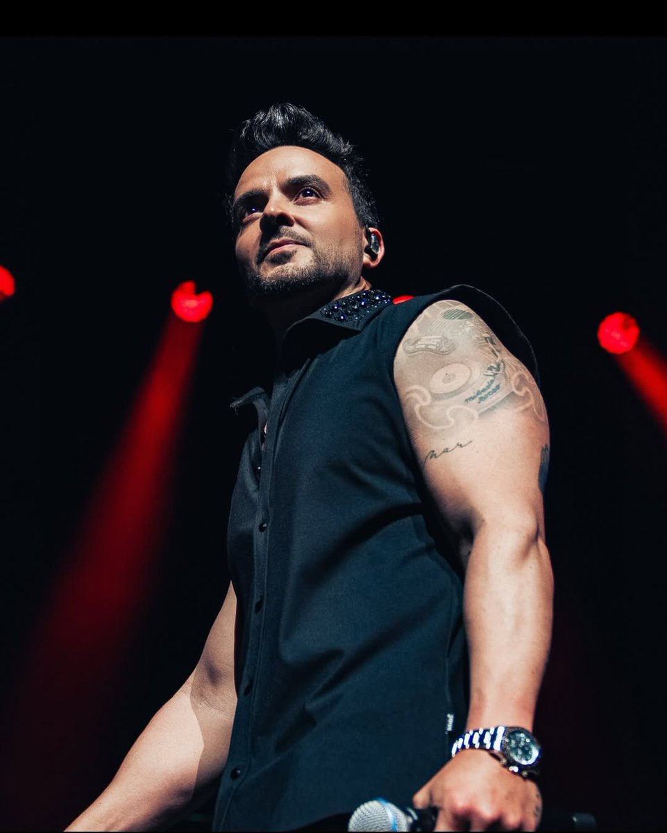 Luis Fonsi tweet media