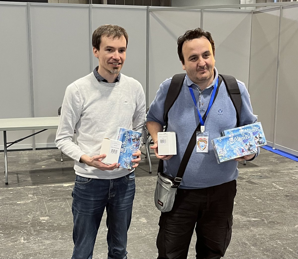 claedeusFR's tweet image. C'est gagné !! 1st / 132 🏆 

Je remporte le tournoi @Altered_TCG à la Paris Manga Show !! Retour en Thaïlande dans 3 jours ✈️ @Altered_Aces 

5-1 en rondes pour top 16 en Bo3 

Sigismar dans le sang 🫡