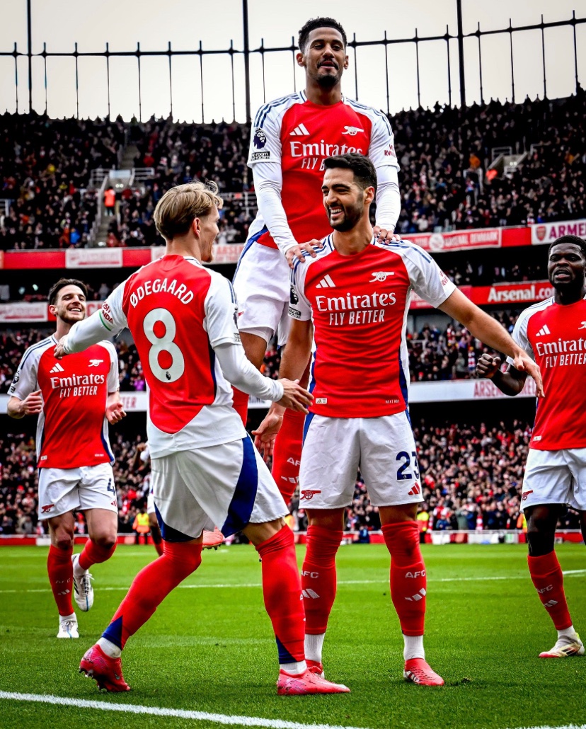 Arsenal_in_me's tweet photo. Big teams win big games at crucial moments ⚪️🔴 https://t.co/4W9Sbc7EIS