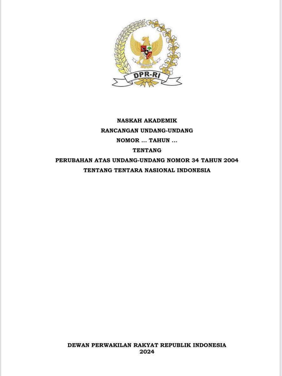 realfedinuril's tweet photo. Melihat naskah akademik RUU TNI, terutama di bagian yang saya highlight, itu alasan saya menolak RUU TNI, Bang. 
Itu berarti jumlah prajurit aktif TNI pada kementerian/lembaga lain bisa tak terbatas. 
Itulah Dwifungsi ABRI!

https://t.co/fi7x1SnEt0 https://t.co/ziH8cV5ZhS