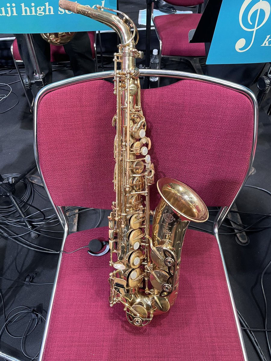 響けユーフォニアム10周年イベント、無事終了！！「言葉で表現出来ない」が一番表現できている(気がする)、まさにそんな二日間でした。
同じく10周年の相棒は今日が最後の本番でした、ありがとう友よ🎷
写真は愛するサックスパート
#ユーフォ10周年 #progressive_wo 
#マーベラス