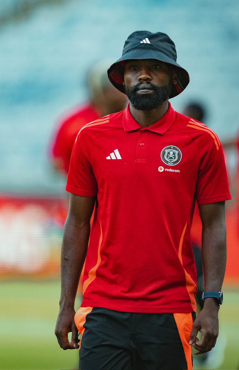 Piwes__'s tweet image. Pitbull Makhaula appreciation post 🔥🔥🔥#orlandoPirates