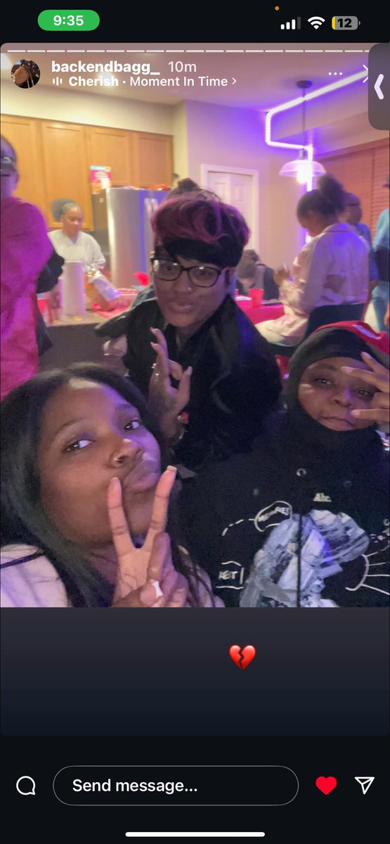 Davonyaaa's tweet photo. 💔 see you later I love you 💕 #StillKourtStrong🎗️🕊️ https://t.co/uZlG46WdZA