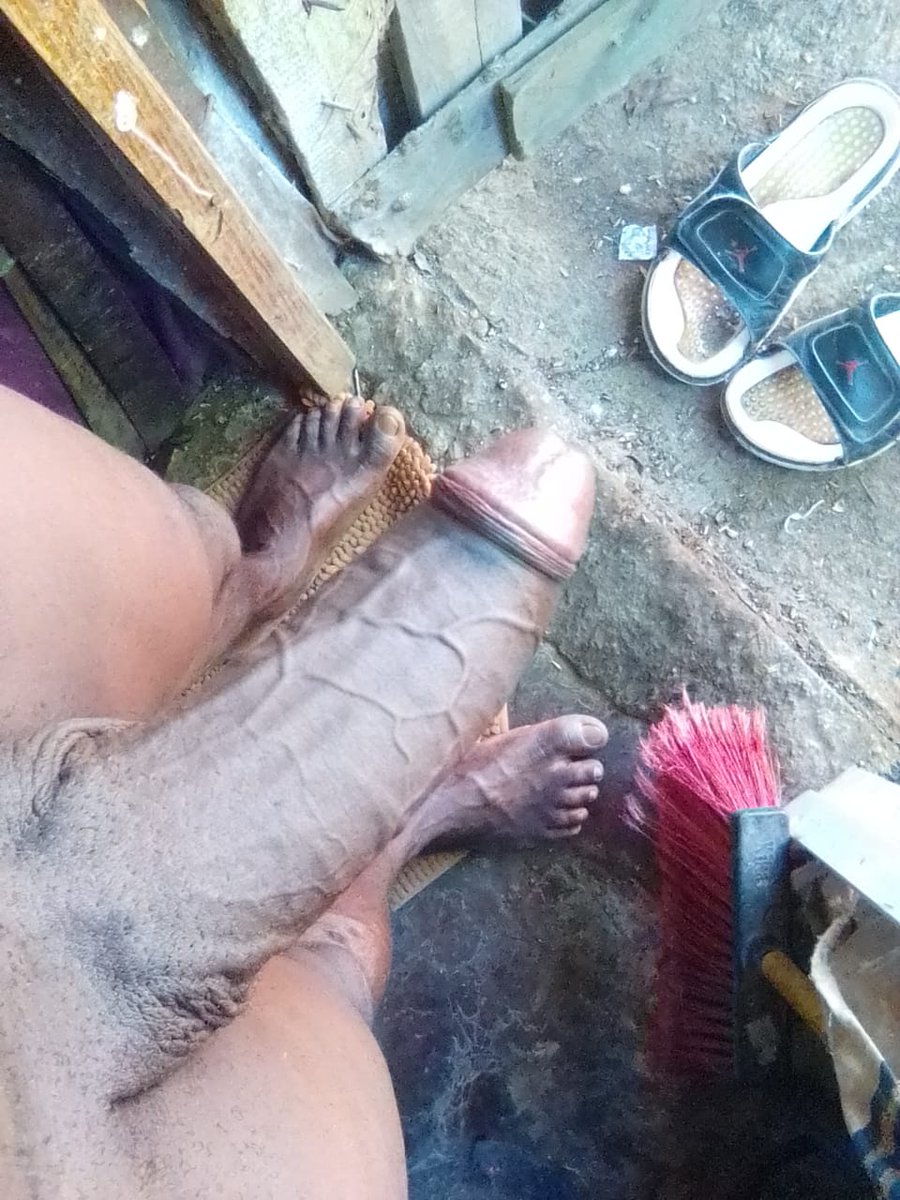 MasEl69384's tweet photo. Wow Qué gordo y grande está eso para romper el culo y preñar el culo y está disponible para comérselo en un buen precio y también para verlo botando leche en una videollamada o un contenido masturbándose al nombre del cliente 8498819402 https://t.co/Z9FrMU6iTw