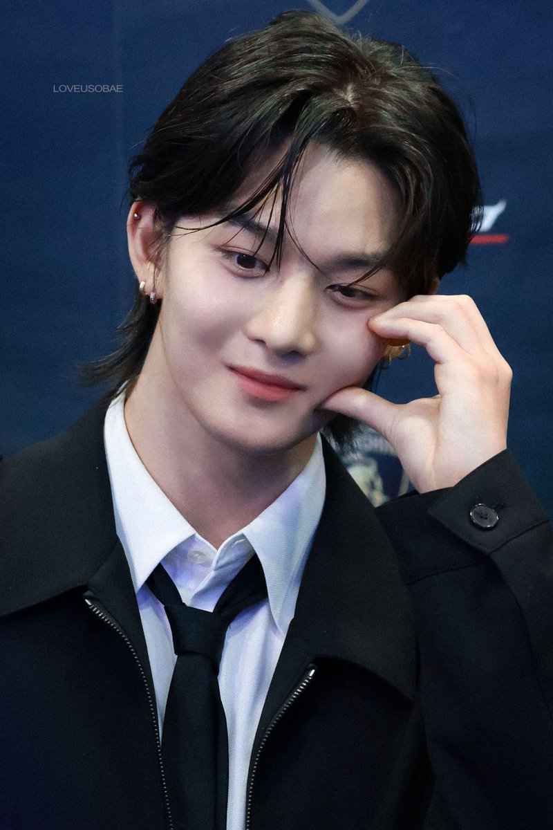 loveusobae's tweet photo. 250306 람보르기니 런칭쇼 #배진영 #baejinyoung https://t.co/dABHpwkjHh