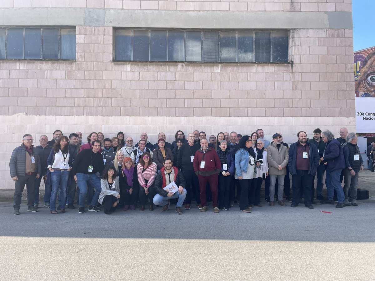 iranera's tweet photo. Acabat el #30èCongrésNacional d’@Esquerra_ERC a Martorell, aquest cop sota el lemes #ambició #país #futur. Una trobada molt gaudida de retrobament amb companyes i companys, entre els quals, tots els que formen part del co.lectiu d’#ÀgoraRepublicana 👇🏻👇🏻👇🏻 

Obro fil 👇🏻👇🏻👇🏻 https://t.co/lsb9KIe9BU
