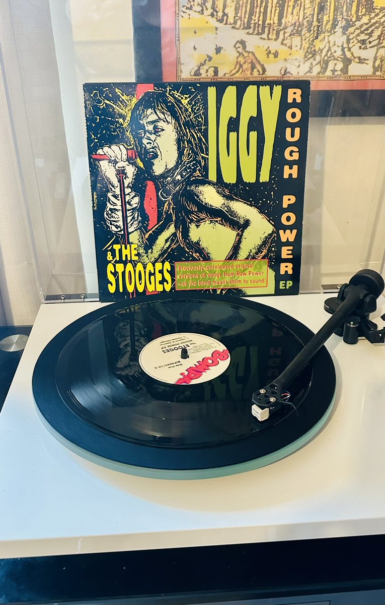 iainlstevens's tweet photo. 💿💿💿
Now spinning
#iggyandthestooges
#roughpowerep
#teninchvinyl https://t.co/HGCGaVT5If