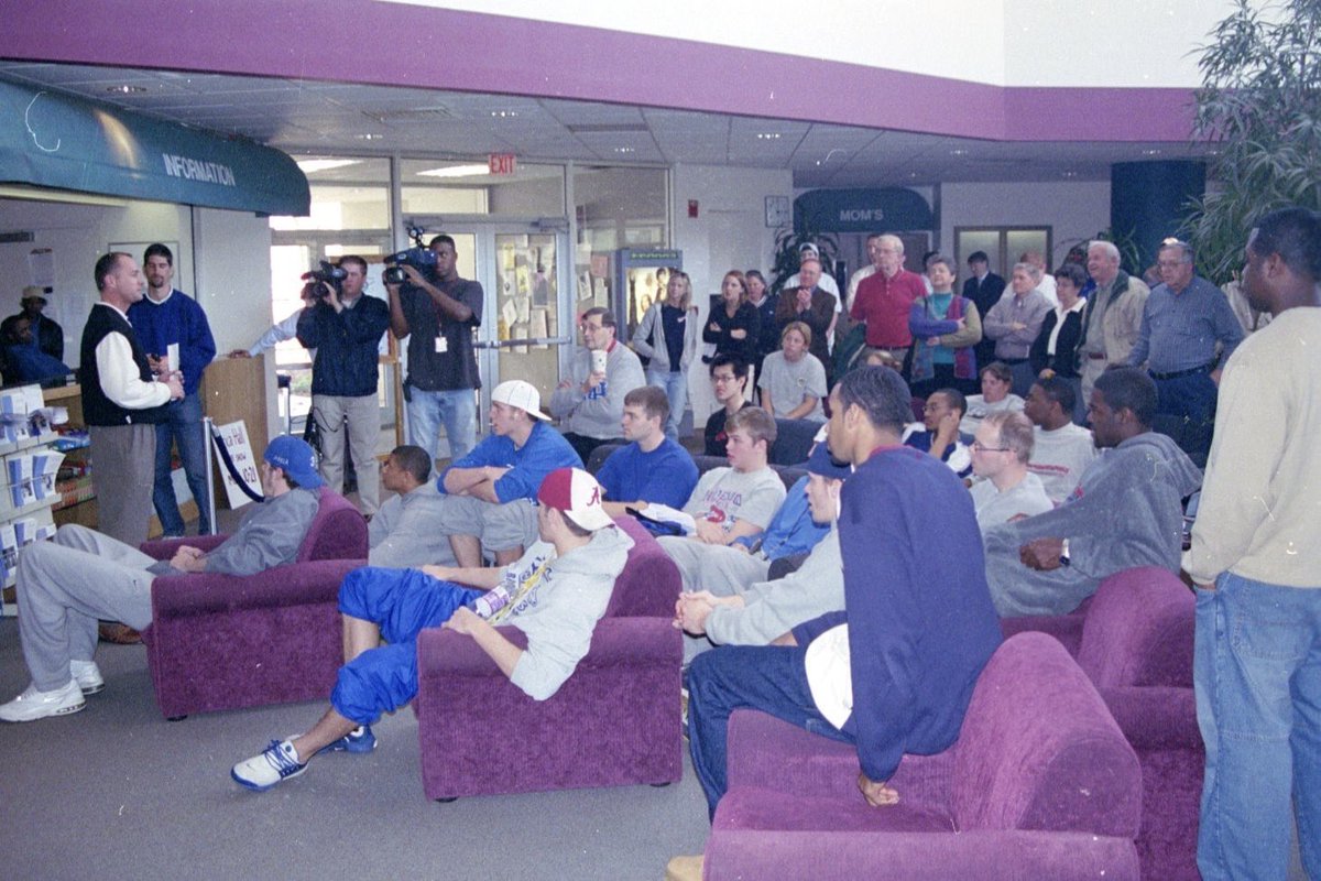 David_Ivey4's tweet photo. It’s Selection Sunday and a day to celebrate the 30+ year career of @coachacuff and the lives he’s forever changed. No one will understand the grind it took to get to where is he today. Things are going to look a little different today compared to our 2003 selection show lol https://t.co/zfirk3uCj4