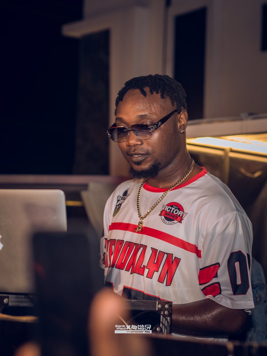 dj_prezzo's tweet photo. Be grateful and be positive.
Life is too short to always be worried. Let go of the stress and realize you're blessed. https://t.co/OCvy66zbu6