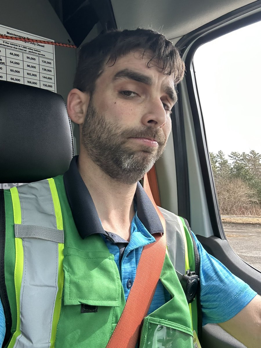 AndrewAugustus's tweet photo. When too many people call out lead driver Gus picks up a route to prove a 9 hour route will be done in 7 #GusBus #AmazonGus https://t.co/VGFdbIPAOi