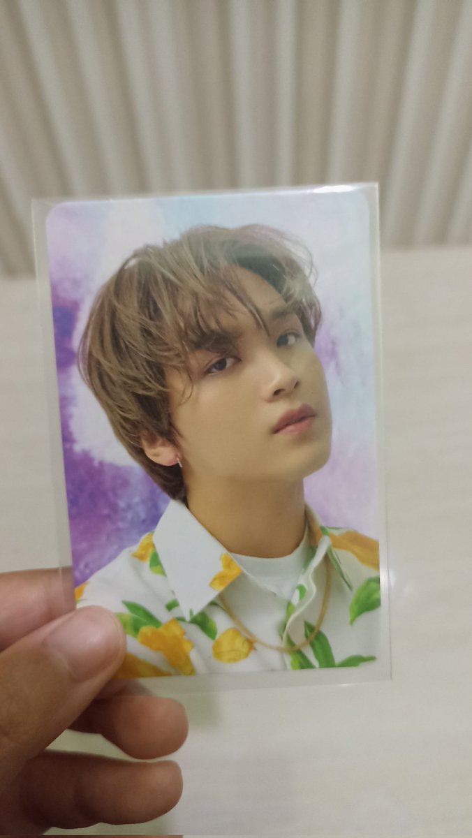 avvhere's tweet photo. HAECHAN HELLO FUTURE 

RP 30.000 https://t.co/8IpUghFDIn