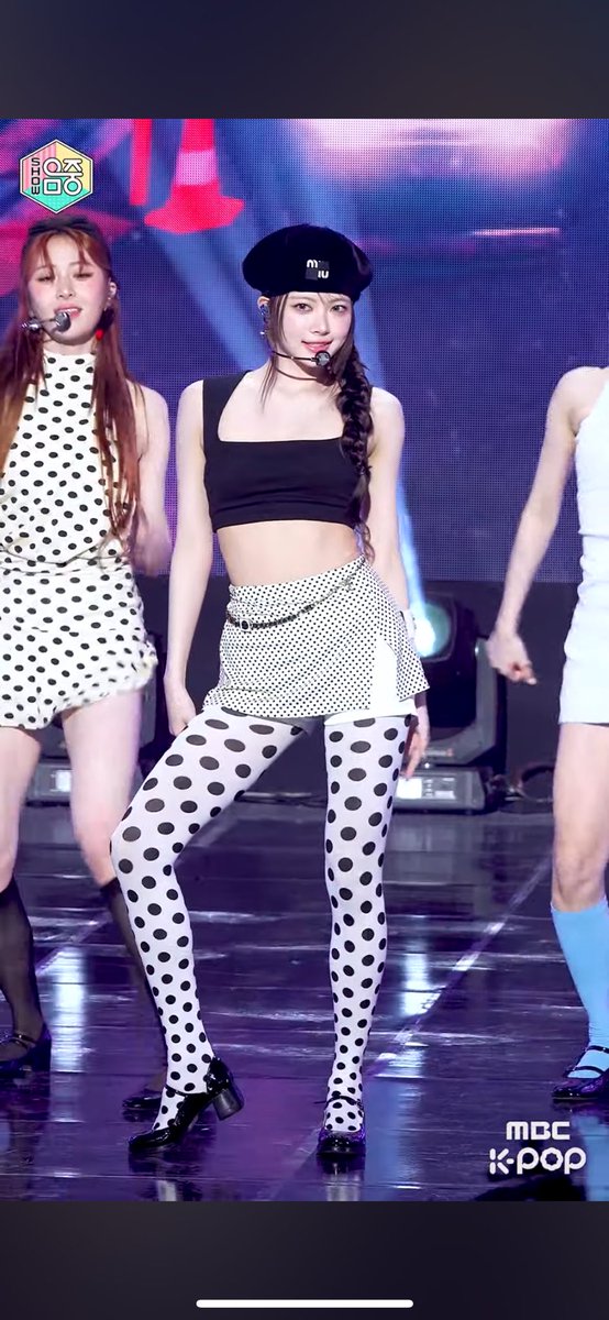 wonicaIs's tweet photo. my dream body her proportions are so perfect https://t.co/ajeltASpTn