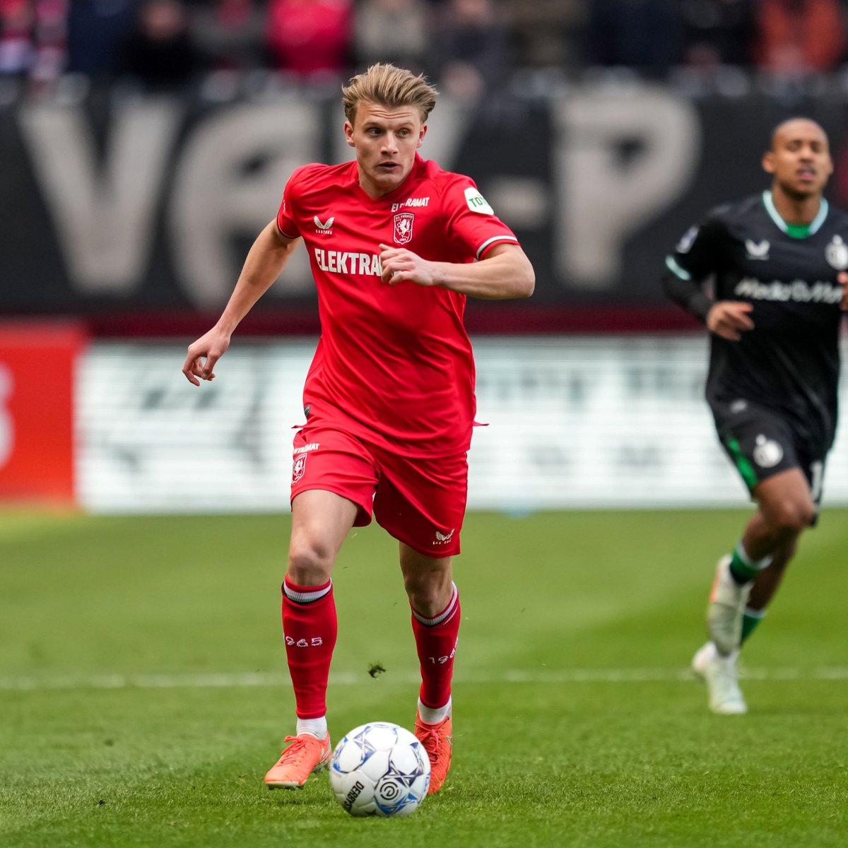 FC Twente tweet media