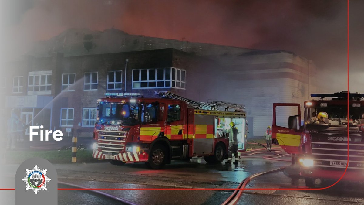 HWFireControl (@hwfirecontrol) on Twitter photo Crews from <a href="/HWFireRedditch/">HWFireRedditch</a> are currently in attendance at a Fire on Swan Street in Redditch. Swan Street has been closed by <a href="/WestMerciaPCC/">West Mercia PCC</a> while we deal with the incident. Crews from <a href="/HWFireRedditch/">HWFireRedditch</a> are currently in attendance at a Fire on Swan Street in Redditch. Swan Street has been closed by <a href="/WestMerciaPCC/">West Mercia PCC</a> while we deal with the incident.