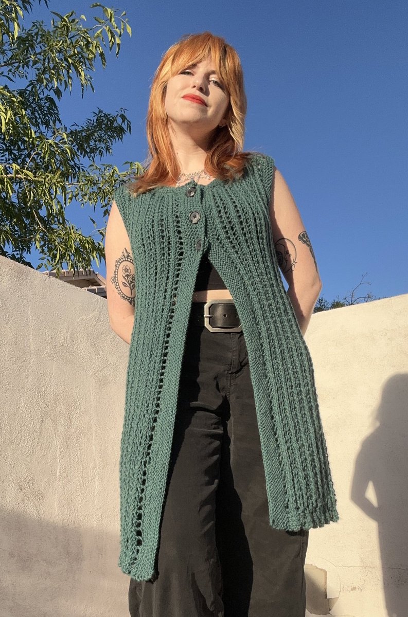 soniccnurse's tweet photo. local cryptid spotted (27 year old grandma showing off her latest knitting project) https://t.co/CXKvVX6gyU