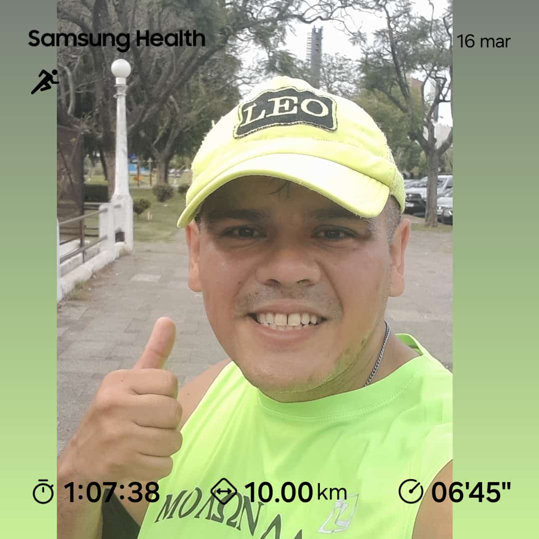 Leo53905389's tweet photo. 1EROS 10 KMS 🏃♂️👍💪 #correres unplacer https://t.co/2NGoIQCgGa