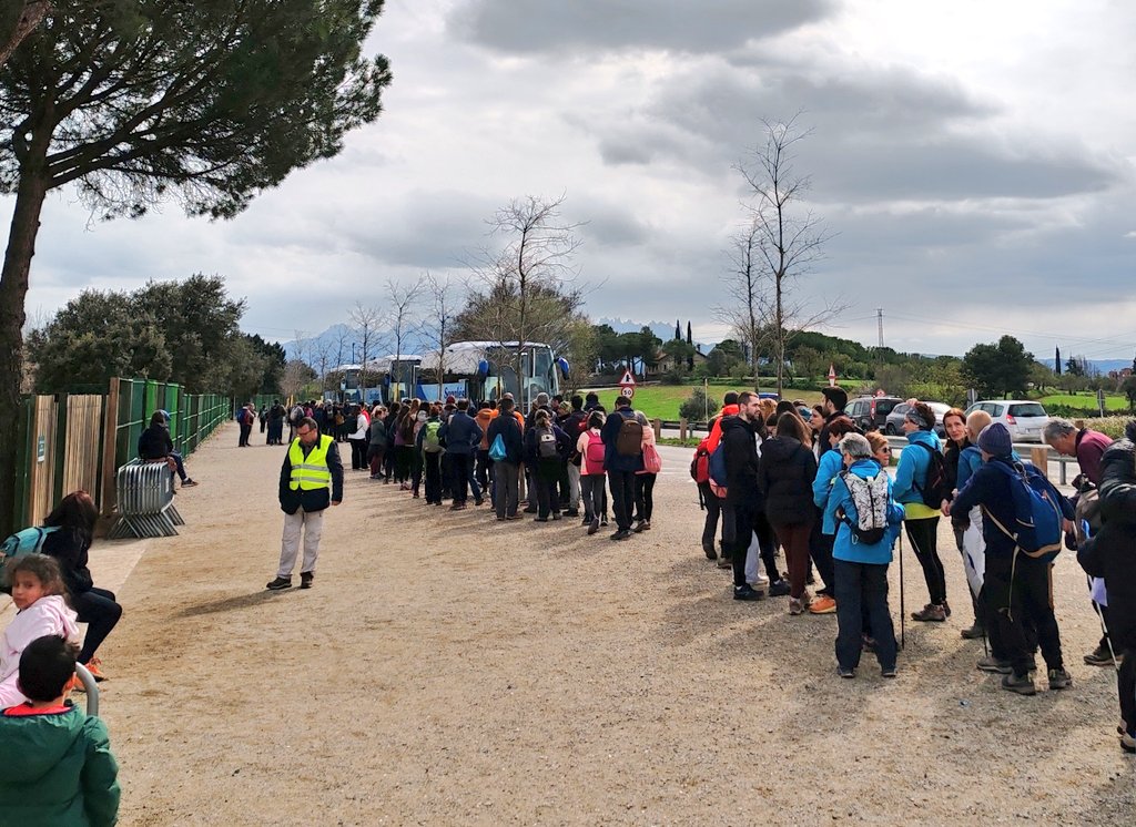 anjovalenti's tweet photo. Moltes Gràcies als voluntaris, col·laboradors i professionals que ho fa possible, ja sumem 41 edicions d la #TranSéquia #Manresa🙌🏼
Enguany amb l'entitat solidària @alzheimerafabbs q ha aconseguit fer un bon recapte i com a municipi amfitrió els nostres veïns de Sant Fruitós
2d2 https://t.co/8ShAE5itOI