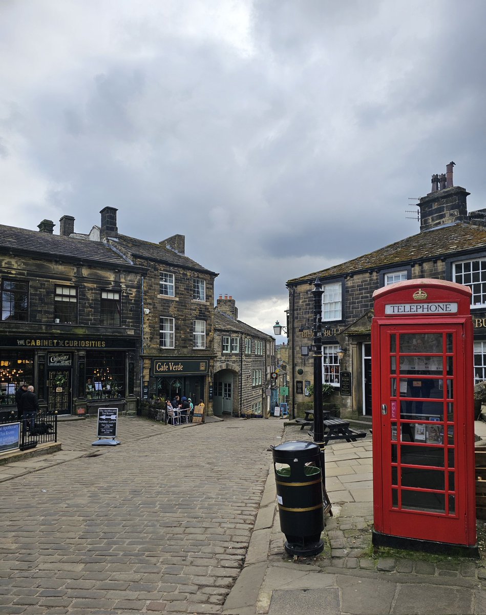 Tatiana Woollaston tweet media