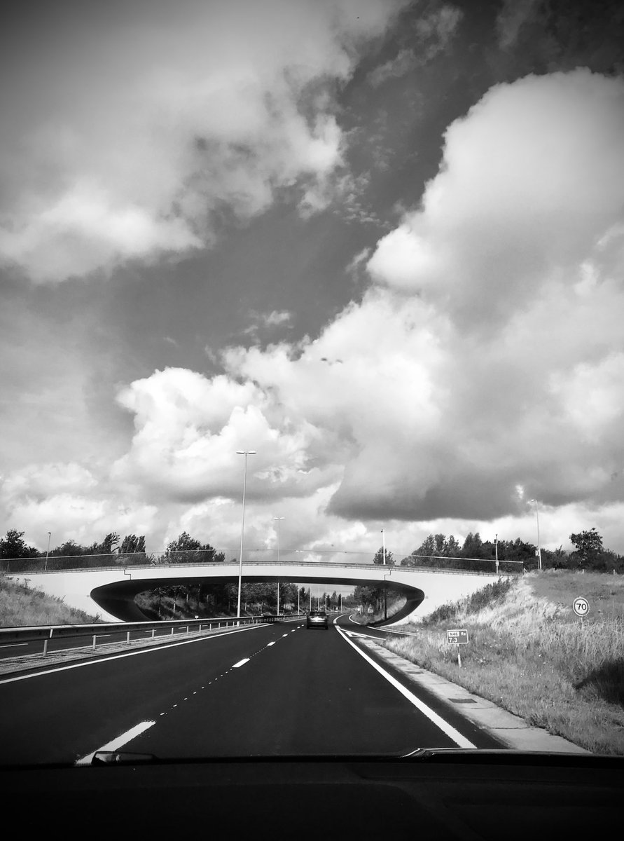 idanoomen's tweet photo. #AlphabetChallenge
#WeekKforKinetic
On the motorway⦠https://t.co/31Gdvnjl2e