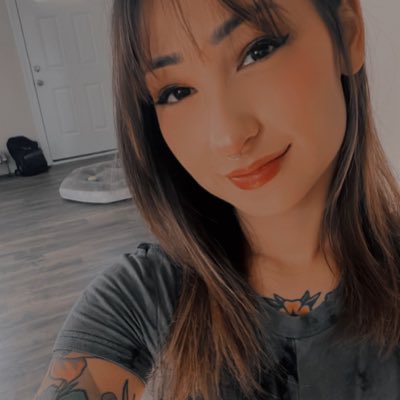 yeaahhrightttt's tweet photo. #NewProfilePic https://t.co/npGpymhDGO
