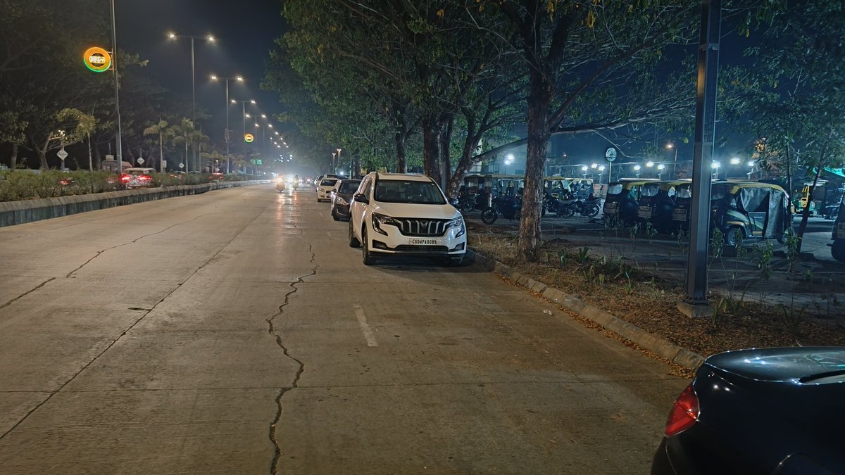 As I walk out, now double parking as seen at 2135 hrs. All cars are still parked, non towed. It was only I that was harassed and charges collected of ₹1071.
This is what I call misuse of authority. 
<a href="/ProshuncTOI/">ProshunTOI</a>