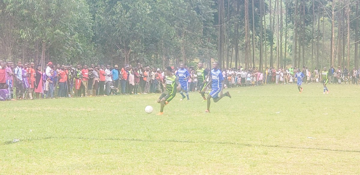 CountryRadio87's tweet photo. Full-Time:

Rwabugumi Boda boda CUP Tournament, Rubabo Constituency.

Group B matches. (Kebisoni sub County).

*KARUHEMBE 1- 2 MABANGA 
NYIBIINGO 3- 0 KYIGIRO*.

We will keep you posted...
#CountryFmUpdates #CountryFmSports https://t.co/SltCBMHuSw