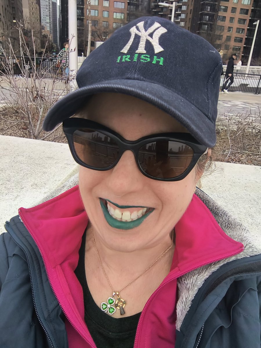 Time to get your #Irish on #WhomYouKnow <a href="/Manhattanpeachy/">Peachy Deegan #WhomYouKnow #Publisher #Journalist</a> <a href="/UCC/">UCC Ireland</a> <a href="/IrelandAmbUSA/">Ambassador Geraldine Byrne Nason</a> <a href="/BostonCollege/">Boston College</a> <a href="/Yankees/">New York Yankees</a> <a href="/IrelandFootball/">Ireland Football ⚽️🇮🇪</a> #StPatricksDay #IrishGirlsRule #StPaddysWeekend #StPaddysDay