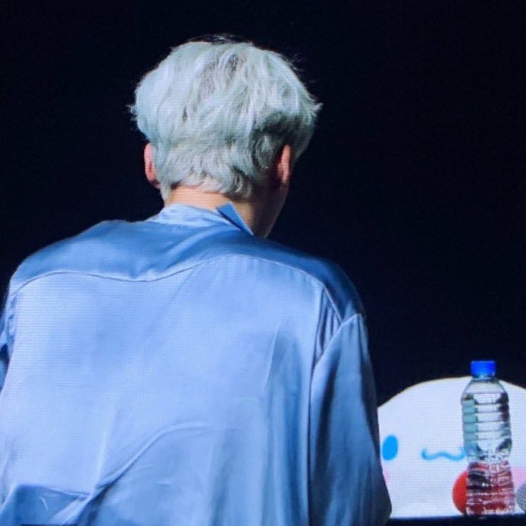 choerryunho's tweet photo. if we're mutuals and you'd still like to keep in touch feel free to DM me and i'll give you my priv. Thank you for reading and have a wonderful day :3 https://t.co/30fxaUedjU