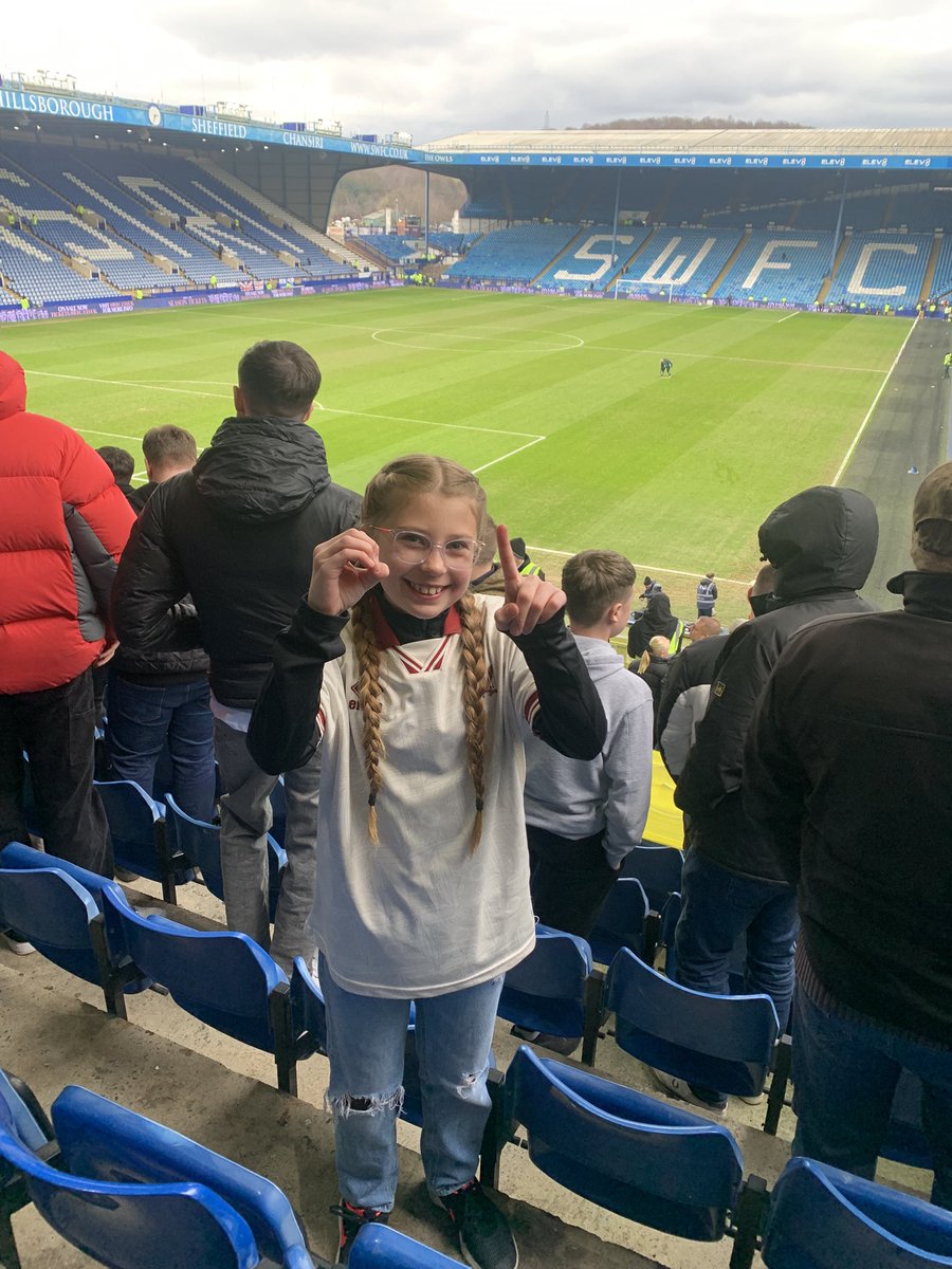 DomBN91's tweet photo. Up Dem Blades. Never in doubt. Rhian Brewster baby 🔴⚪️ https://t.co/bB0c8uGhxq