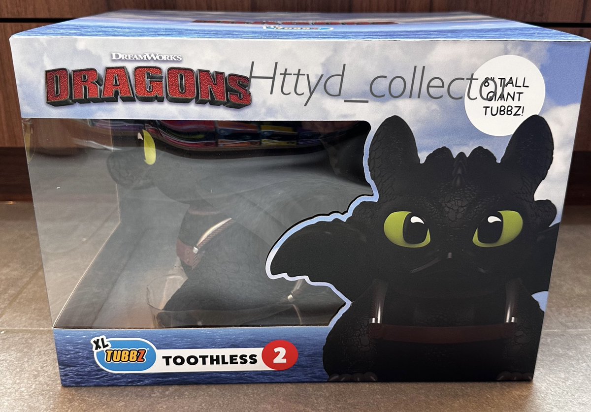 HttydCollector's tweet photo. Added the @NumskullDesigns / @tubbz_official XL toothless and Hiccup to my collection! They are absolute cuties! #httydcollector https://t.co/yFNxqCeD1g
