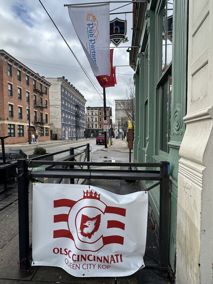 olsc_cincinnati's tweet photo. Over an hour before kickoff, the bar was already starting to pack in with Liverpool fans ready for the Cup Final at Rhinehaus!

It’s almost time. Up The Reds! 🔴
#CarabaoCup #Liverpool #CupFinal https://t.co/EoqmxpZteR