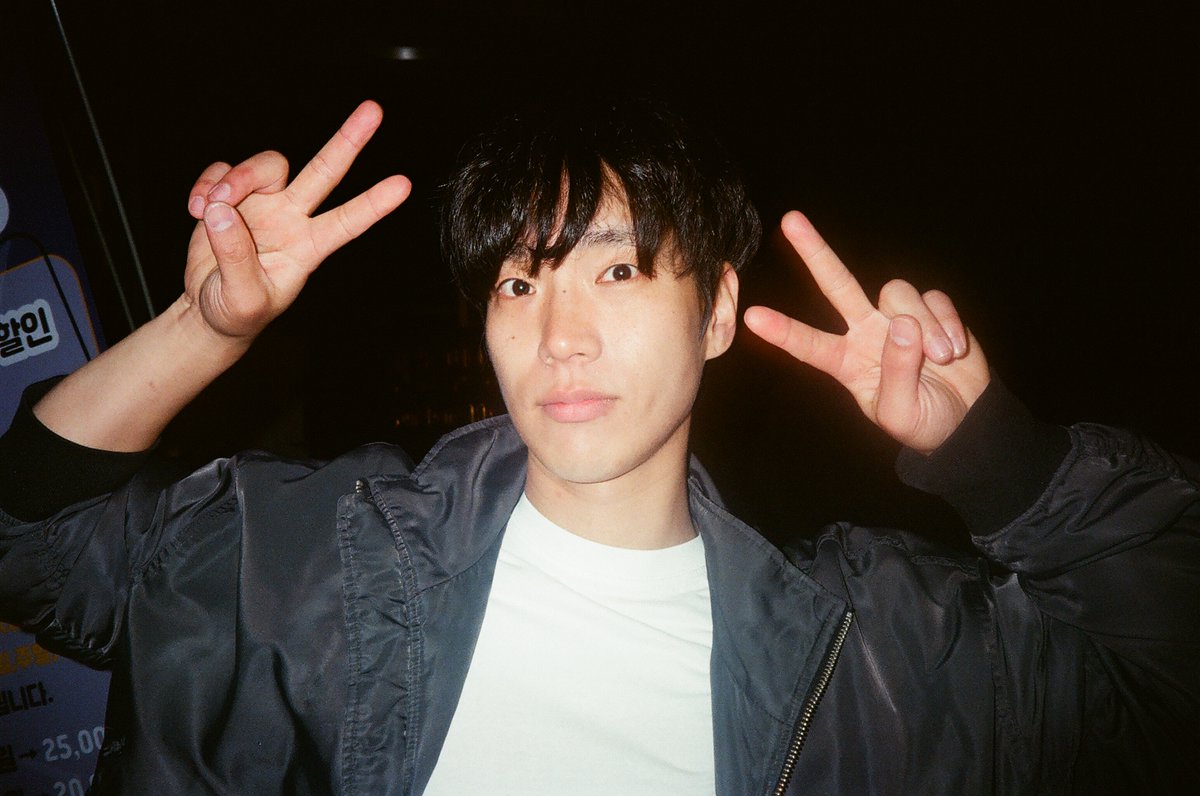 둠락이 tweet media