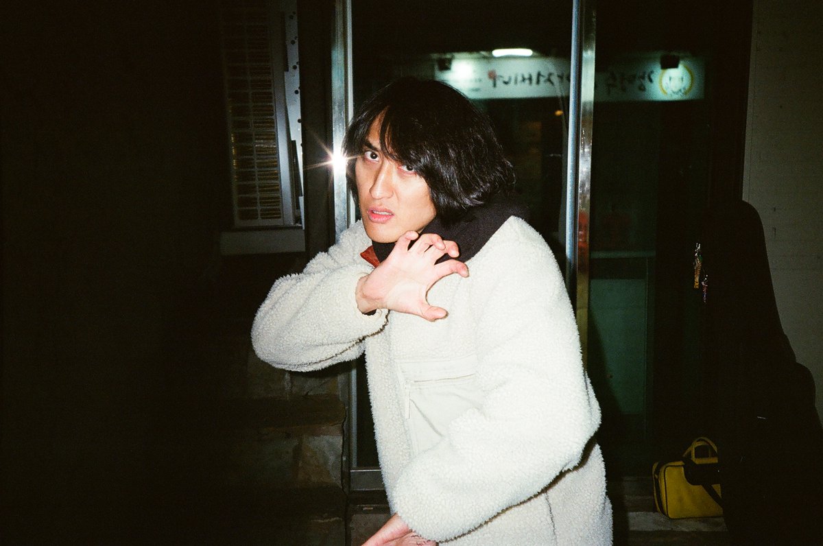 둠락이 tweet media