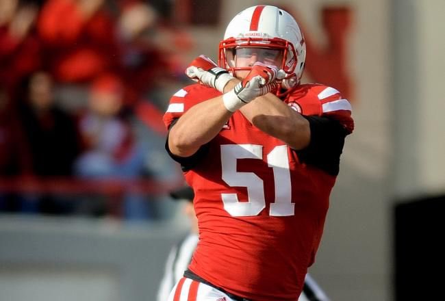mjohnson9108's tweet photo. @Super70sSports #51 in Huskerland means LB Team Captain @_willcompton who took the number to the NFLโฆ#ThrowTheBones https://t.co/OhETe5Nela