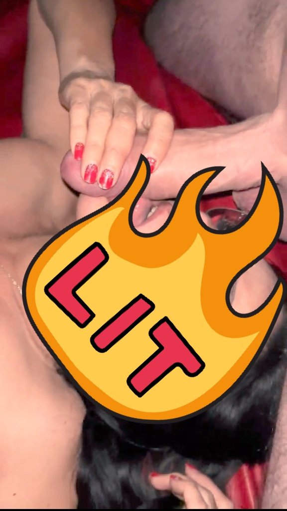 cachonda69Qro's tweet photo. Que rico la pase anoche con @privejw single holandes, fue nuestro invitado especial , en @angelsexshop69 todas las chicas alcanzaron un poquito de 🍆 ‼️

si hay foto hay foto hay video ♠️🍆

su vergota del tamaño de mi carita y que creen me la comi por mi colita ‼️🍩 https://t.co/8chGLo9GUC