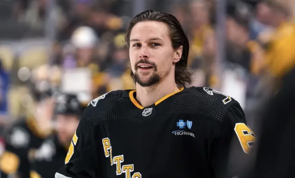 tobythetramgcv's tweet image. ✰welcome to roman’s page✰

✰interests✰

•pittsburgh penguins hockey
•thomas and friends
•glee!
•sports (mainly hockey and football)
•weightlifting
•empire of the sun
•coldplay 
•fleetwood mac
•toto
•glee cast versions
