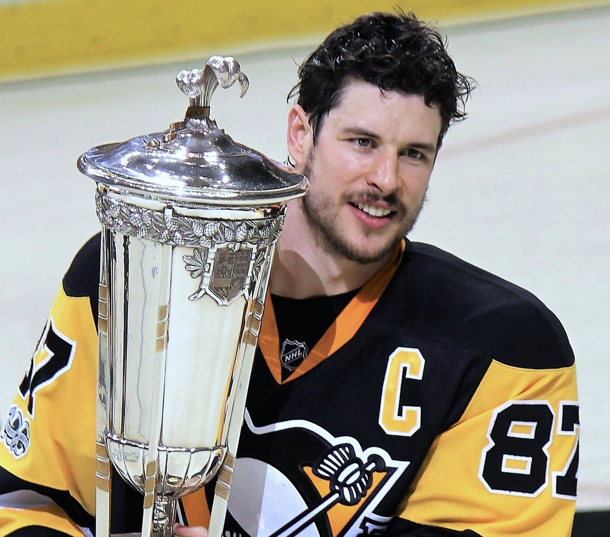 tobythetramgcv's tweet image. ✰welcome to roman’s page✰

✰interests✰

•pittsburgh penguins hockey
•thomas and friends
•glee!
•sports (mainly hockey and football)
•weightlifting
•empire of the sun
•coldplay 
•fleetwood mac
•toto
•glee cast versions