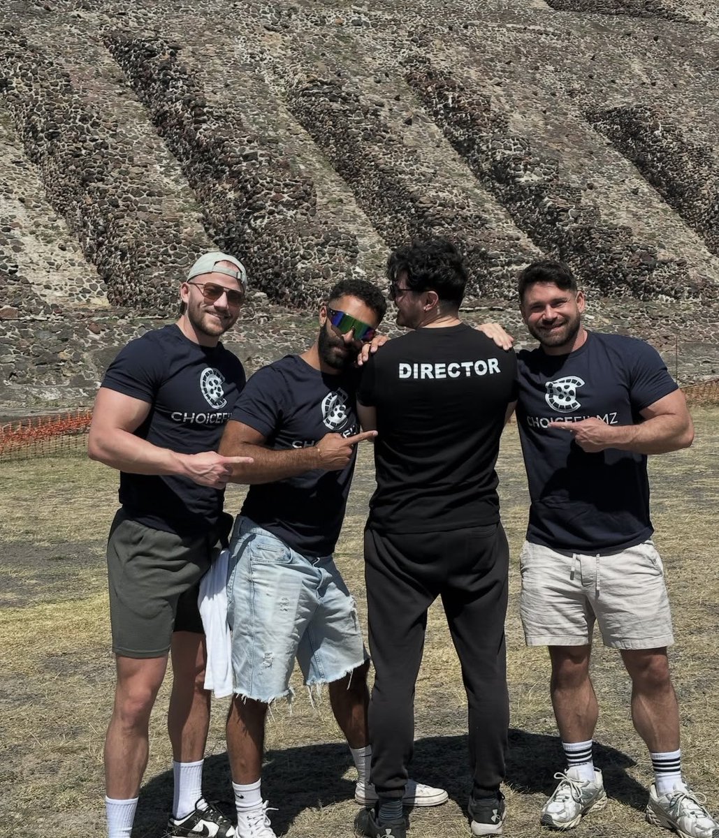 RIVER NORTH🌊 🇪🇸Grabbys 4/21-27 tweet media