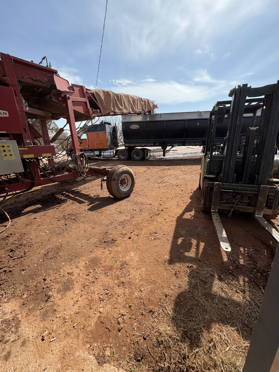 Beautiful day to ship some spuds 🥔🍟