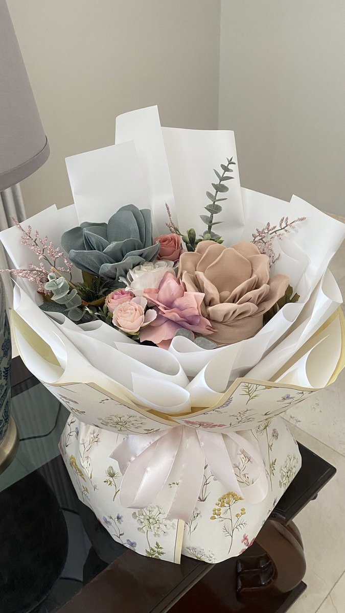 scarf_storee's tweet photo. احلا عيدية 🌸 https://t.co/MzoEmoGheu