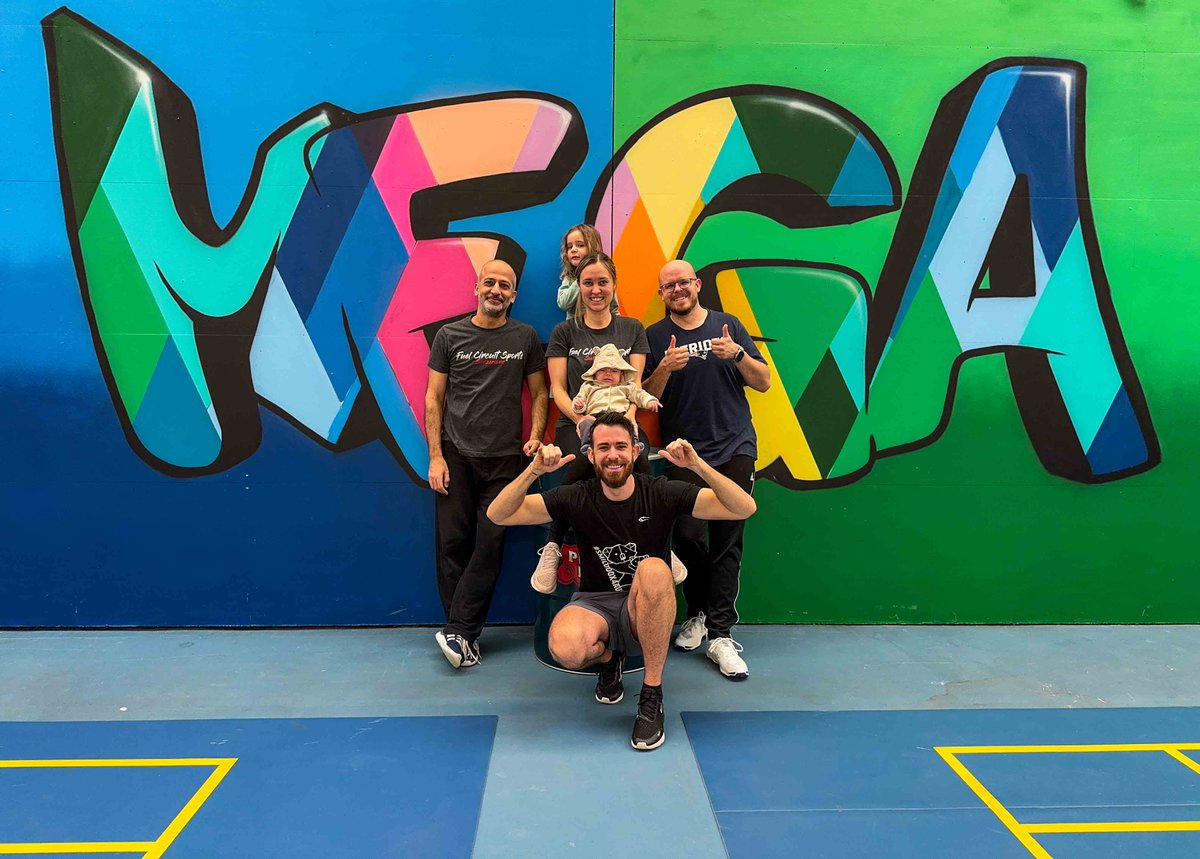 FcsSwitzerland's tweet image. „Trotz Fasnachtsferien haben wir die Stellung gehalten! 💪🔥
 Auf Wunsch gab’s ein extra Kettlebell-Training – keine Ausreden, nur Fortschritt! 🚀🏋️‍♂️ #FuelCircuitSports #NoExcuses #KettlebellPower“