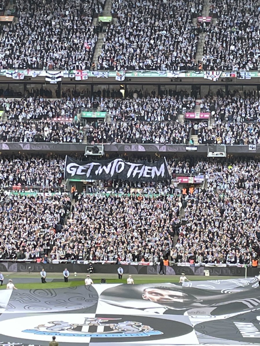 OllieHolt22's tweet photo. Message from Newcastle fans to their team https://t.co/eMtHsX8UOL